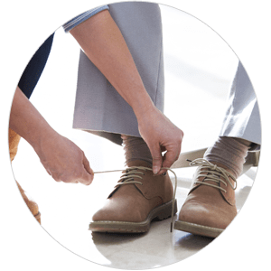 Tying shoelaces